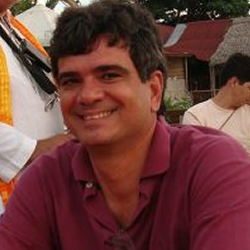 Diretor Dr Roberto Campo Villaç